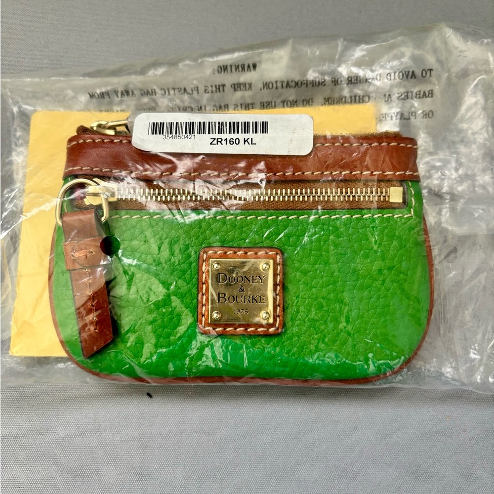 Dooney & Bourke Torino Small Coin Key Case *NEW* Kelly Green Leather